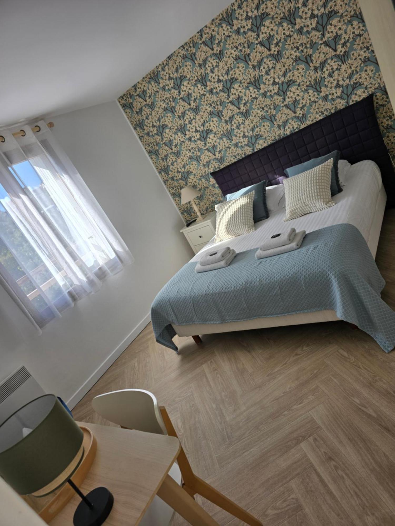 Hotel L'Ideal Le Mountbatten Арроманш-ле-Бен Экстерьер фото